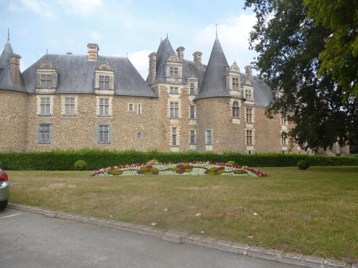 Auberge Bretonne Châteaubriant Exterior foto